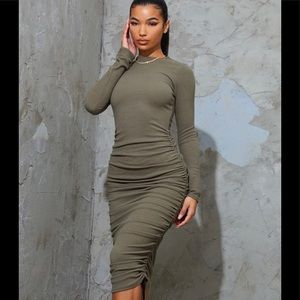 Ribbed long sleeve Midi Dress